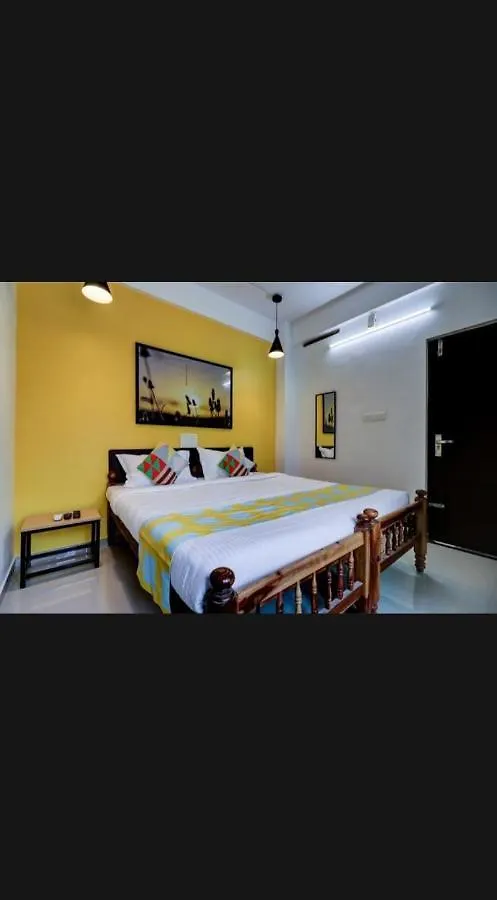 Guest house Parppidam Residency Hotel Trippapur India